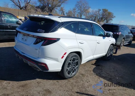 2023 Hyundai Tucson N Line z USA, uszkodzony, nr VIN KM8JFCAE4PU263945
